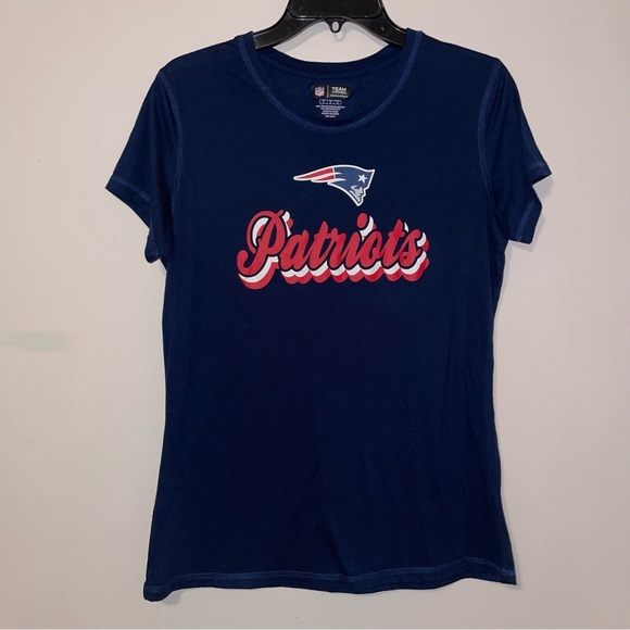 NFL Team Apparel Patriots Navy Blue T-Shirt Size Large - Picture 1 of 4